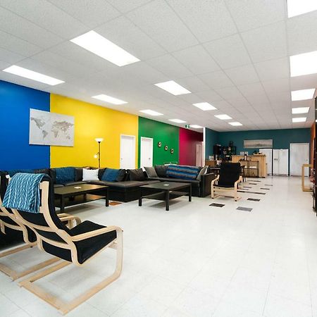 Out East Hostels - Rocky Harbour Bagian luar foto